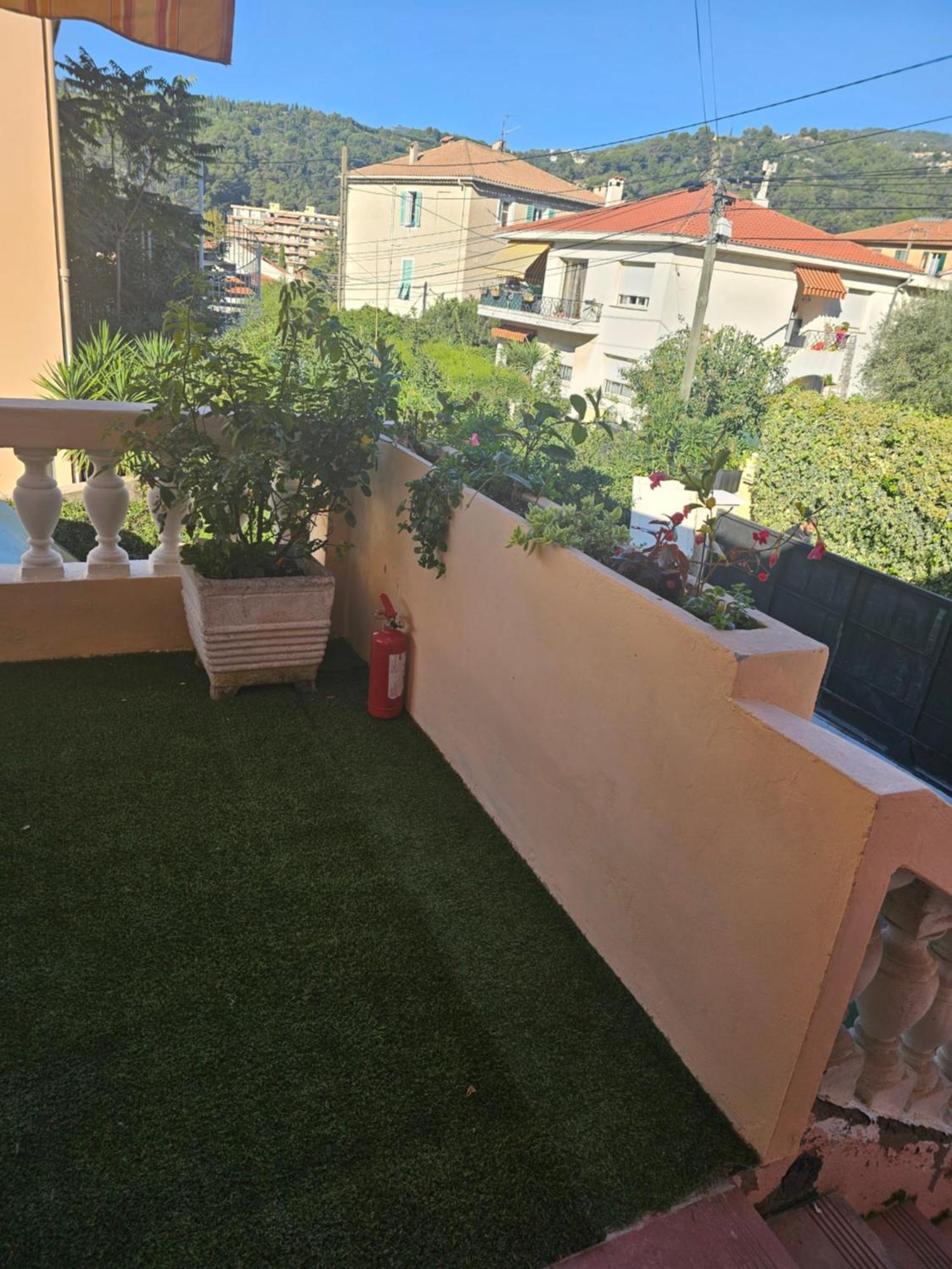 Studio 3 A La Trinite Proche De Nice 10 Mn, Monaco 15 Mn Et L'Italie 30 Mn Ngoại thất bức ảnh