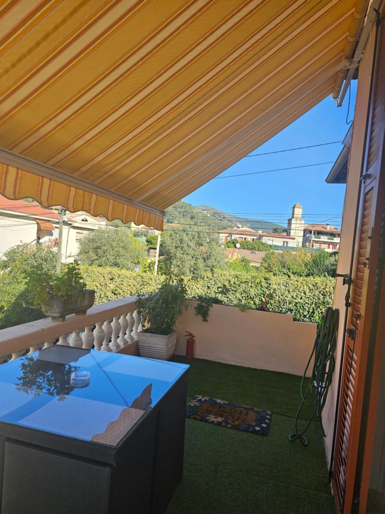 Studio 3 A La Trinite Proche De Nice 10 Mn, Monaco 15 Mn Et L'Italie 30 Mn Ngoại thất bức ảnh